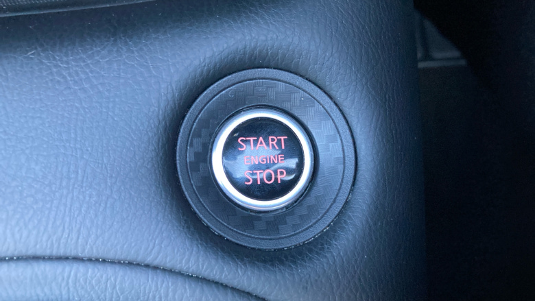 Nissan Juke 1.0 DiG-T 114 Tekna 5dr Petrol Hatchback